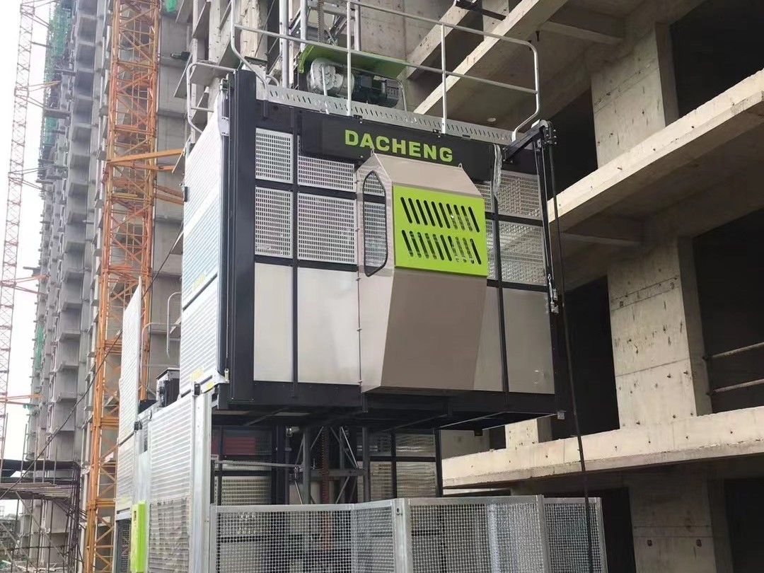 建筑工地上施工升降機整機需要注意那些？